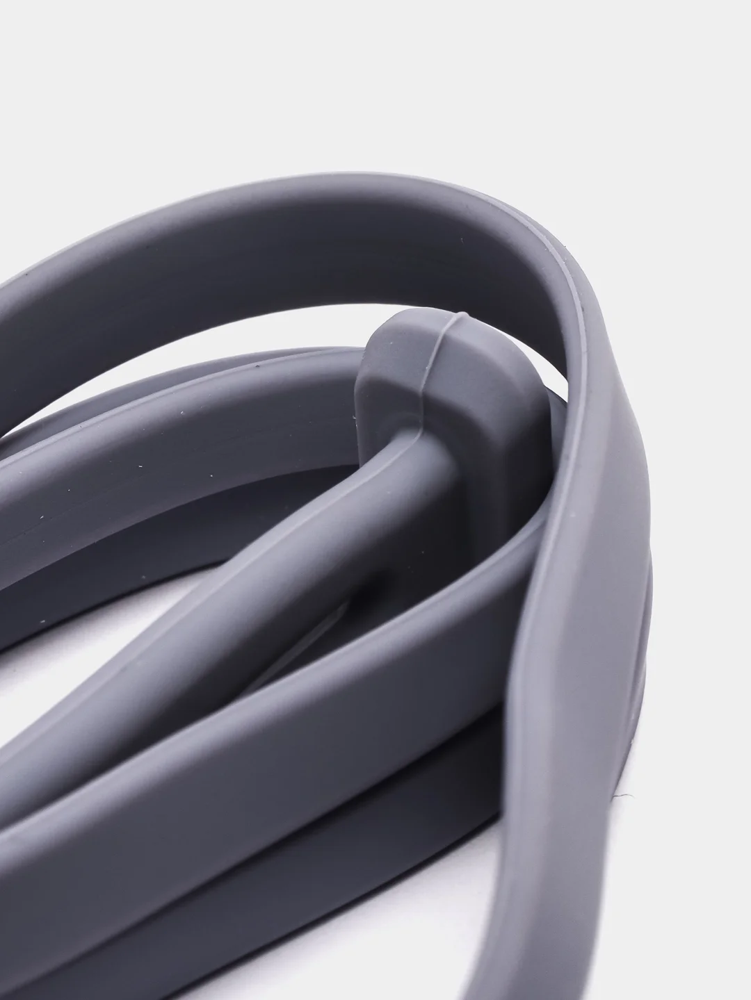Белый силиконовый чехол для Airpods
