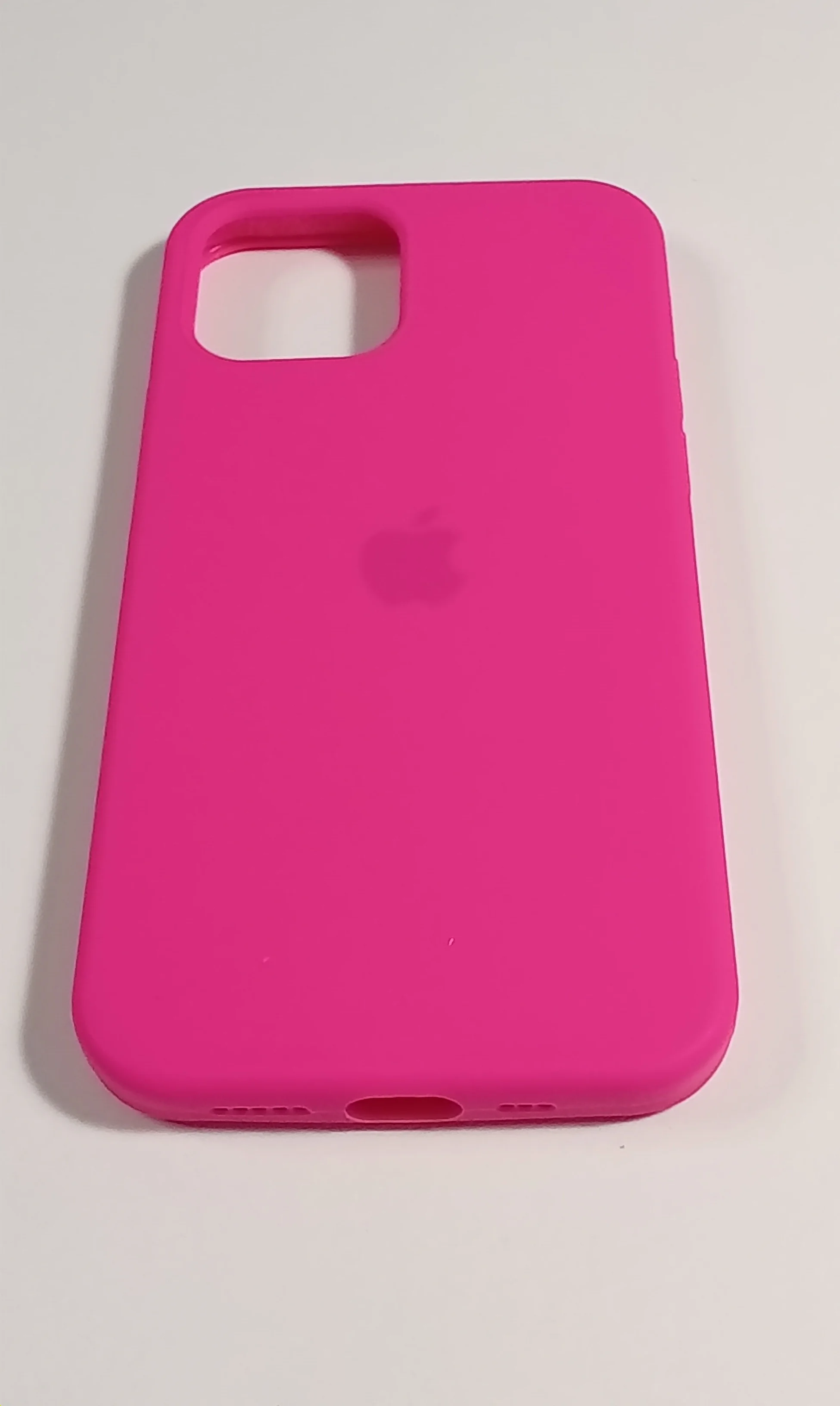 Фуксия чехол с бархатом iPhone 12 / 12 Pro