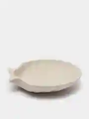 Тарелка в форме ракушки из гипса