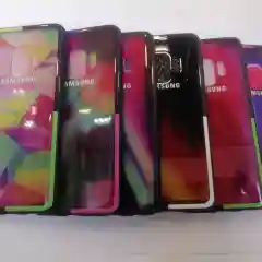 Чехол-накладка Samsung S9 радуга, меняет цвет на телефоне