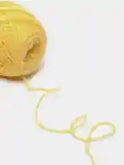 Желтый пряжа для вязания
