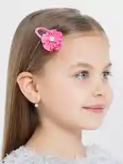 Розовый заколка с бантиком. Заколка с цветком