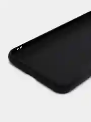 Черный чехол на Honor 7C / Honor 7A Pro / Huawei Y6 Prime 2018 / Huawei Y6 Prime (5,7") силиконовый