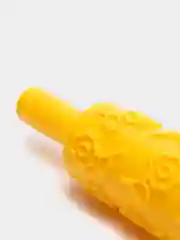 Желтый скалки фактурные