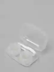 Прозрачный футляр для контактных линз