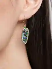 Бордовый серьги бижутерные, разные виды