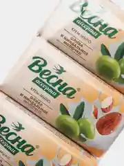 Мыло туалетное Весна "Олива и Миндальное молочко"