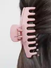 Конфетный краб для волос