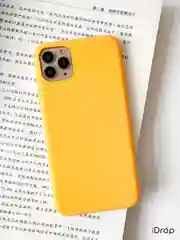 Желтый чехол Silicone Case для iPhone 11, XR, 7, 8, 12, 12 Pro, 11, XS, X, 8+, 7+, SE 2020, 6s, 6