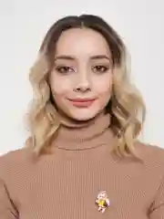 Манго значки деревянные с аниме "Sally Face", "Дракон горничная", "Сатана на подработке"