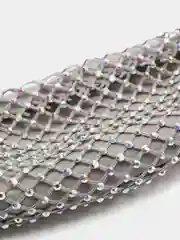 Белый маска праздничная