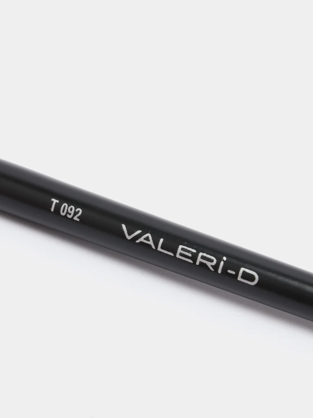 Кисть из таклона Valeri-d, для консилера и корректора, Т092