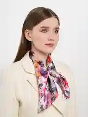Пастельно-коралловый французская косынка