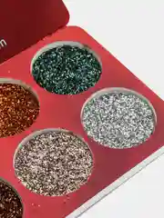 Серебряный глиттер для макияжа и тела (блестки)
