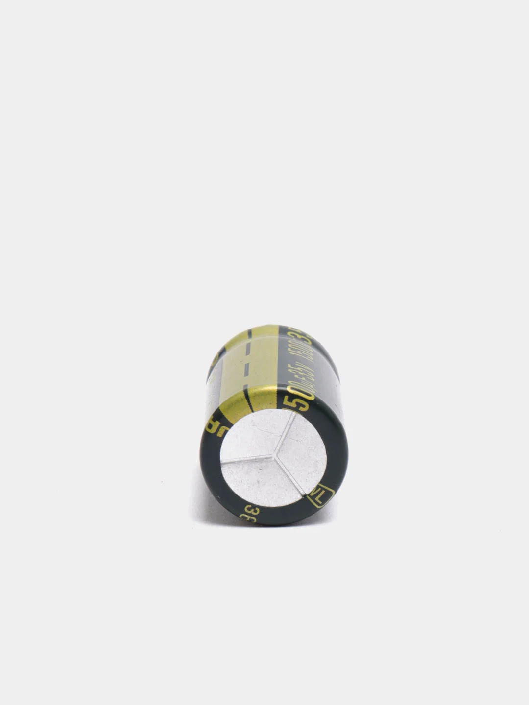 1500мкФ 35в Конденсатор LOW ESR 1500UF 35V 105C 16х25 WL JAMICON