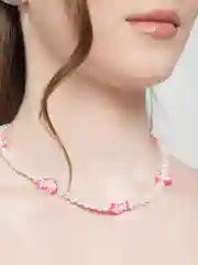 Розовый чокер с сердечками из бисера