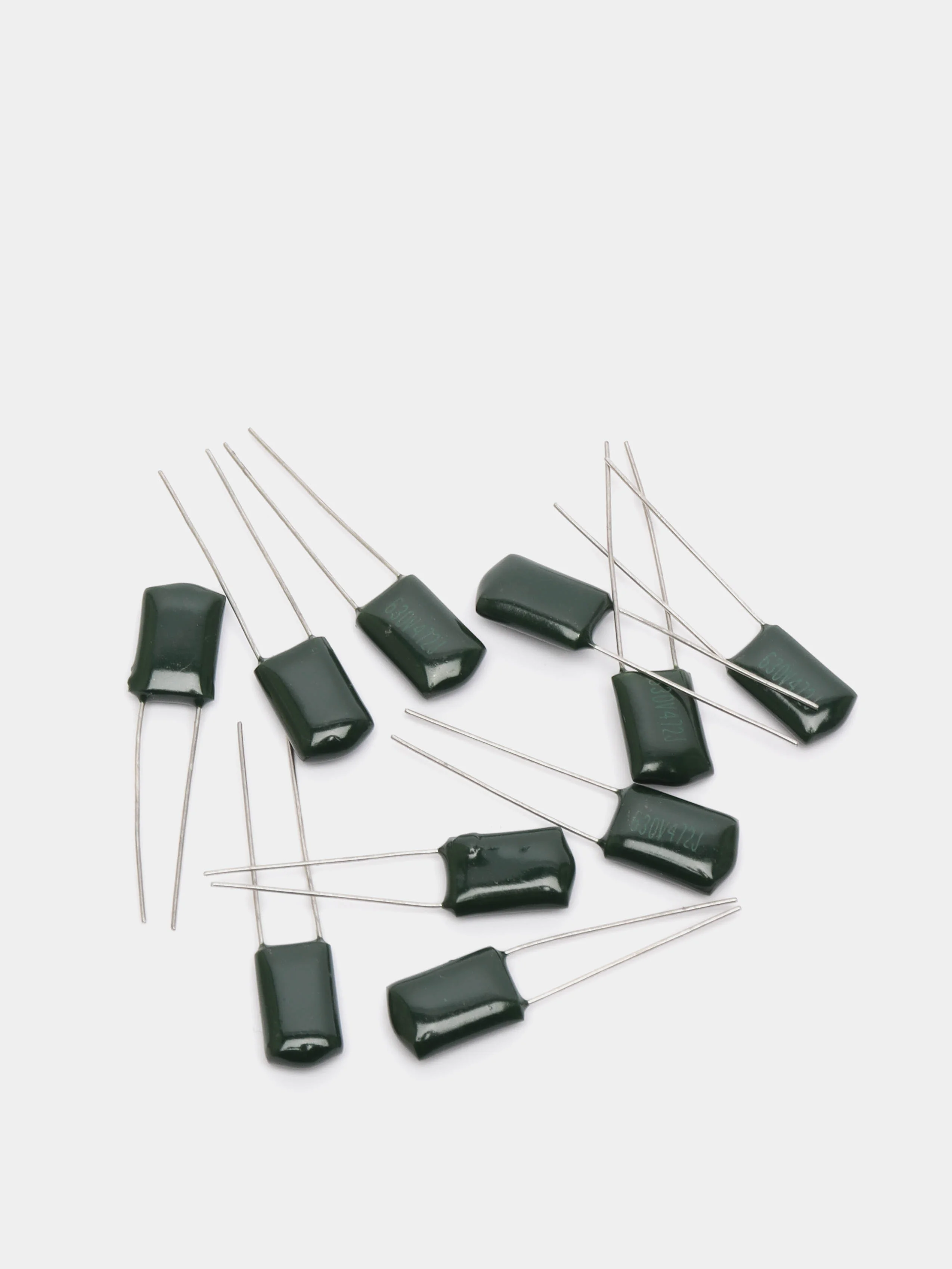 Конденсатор пленочный 0.0047uf 630v 10% CL11 (4.7nF, 4700pF) (10 штук)