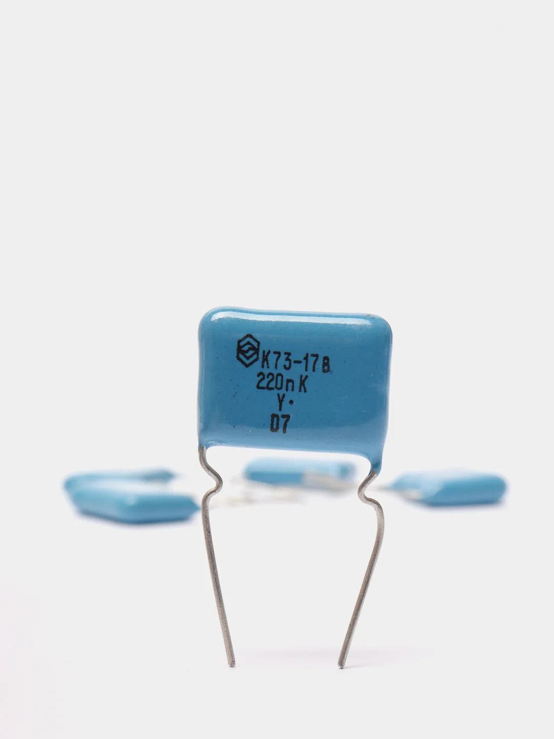Конденсатор пленочный 0.22uf 400v К73-17 (199*г) (5 штук)