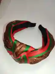 Белый ободок-чалма для волос