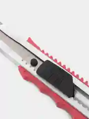 Красный нож канцелярский