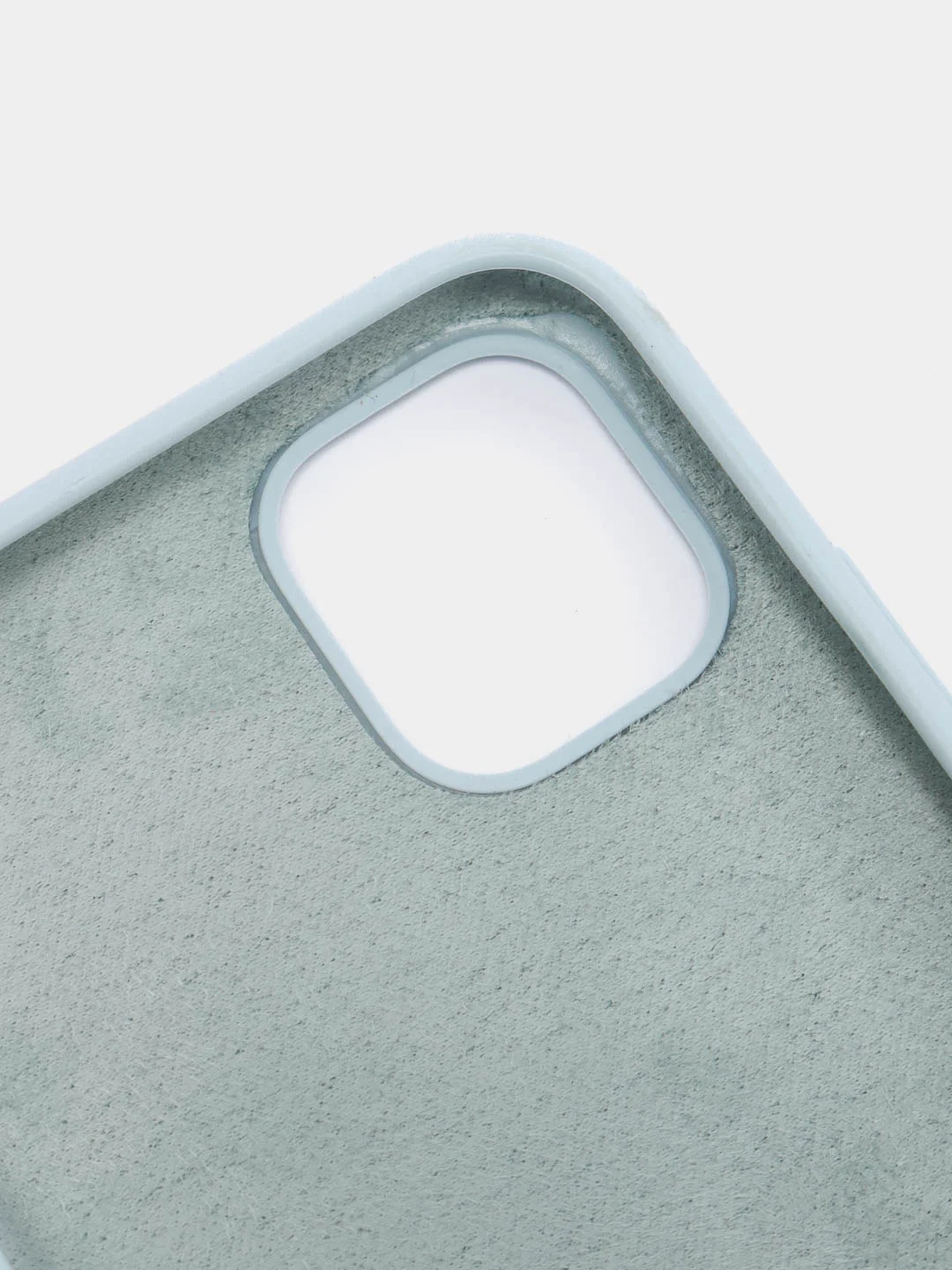 Ледяной чехол Silicone Case для iPhone 11 с закрытым низом