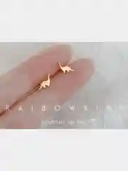 Миниатюрные серьги-гвоздики