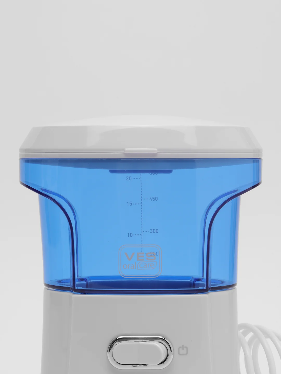 Белый ирригатор Ves VIP-009, 18 Вт