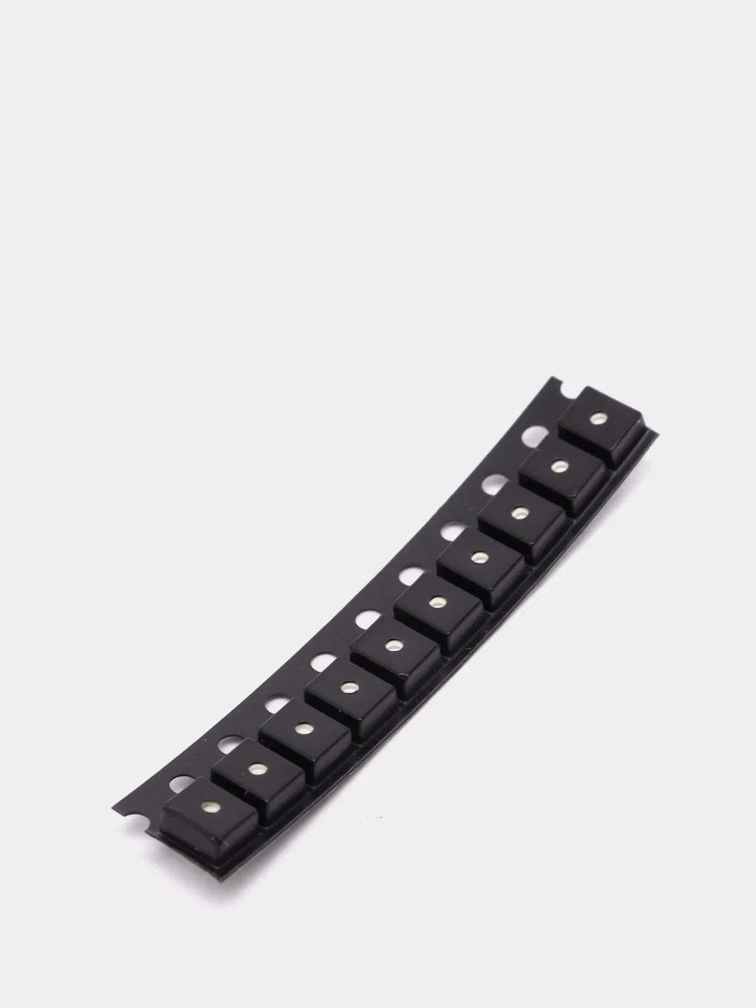 30 штук Светодиод SMD 3528 желтый 150-250mcd 592nm 2V 20mA
