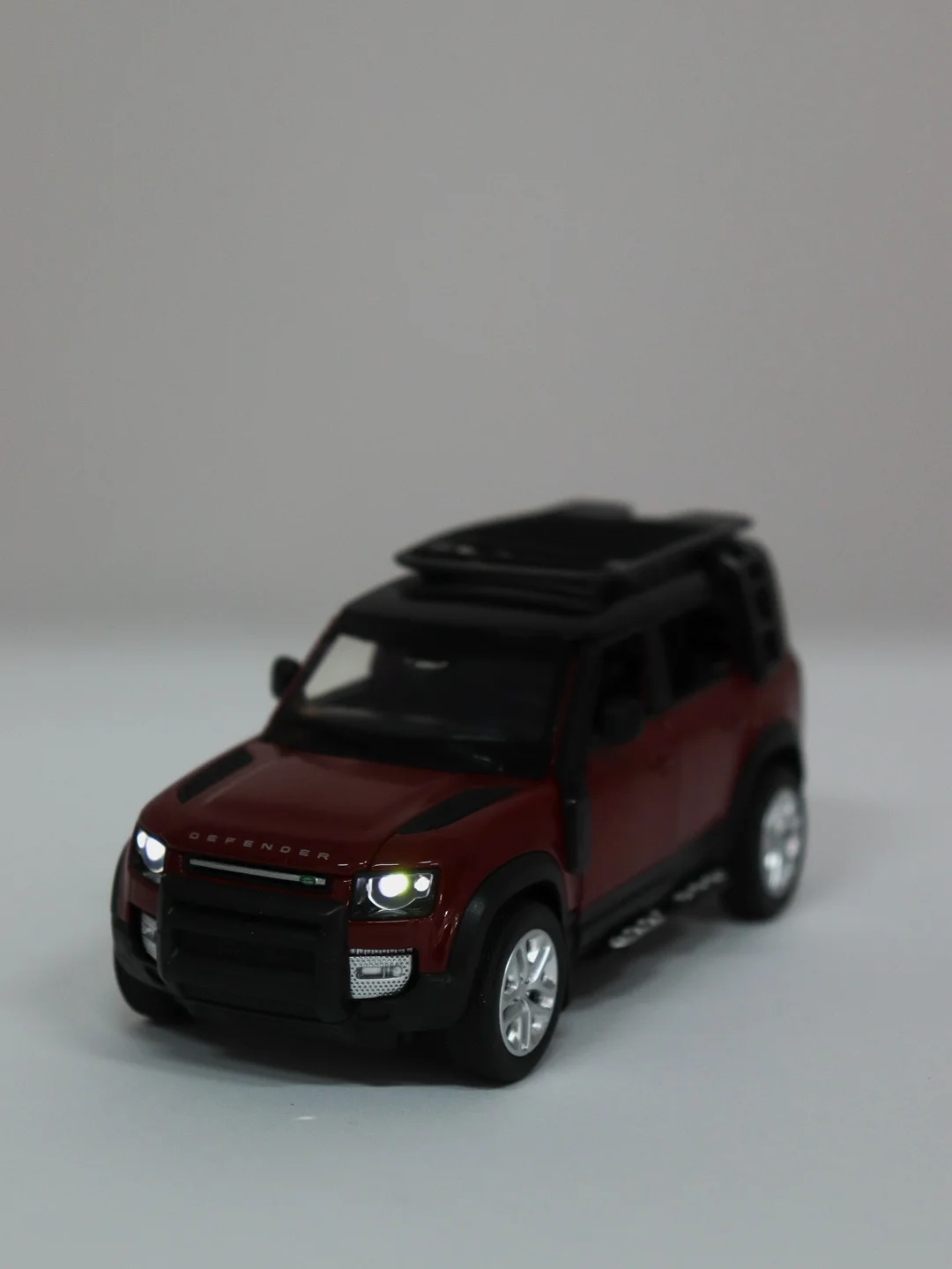 Машинка металлическая 1:32 Land Rover Defender 110, 15,5 см, JB1251469