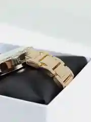 Золотой женские наручные часы