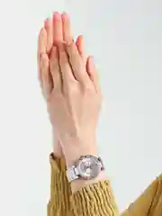 Розовый женские наручные часы