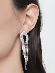 Серебряный серьги со сверкающими стразами, длинные