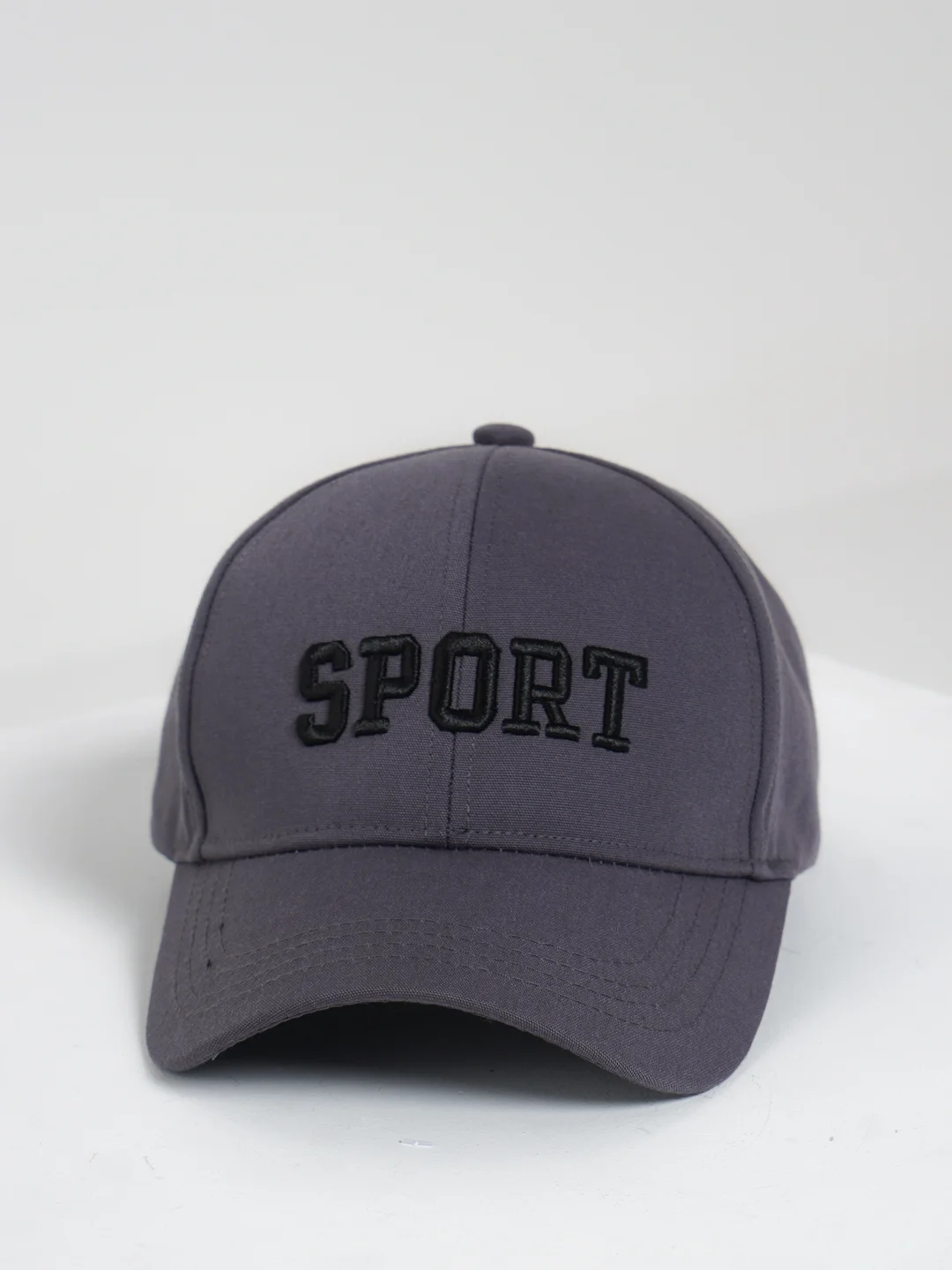 Серый бейсболка унисекс с вышивкой Sport