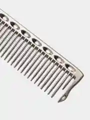 Серый металлик металлическая расческа Gera Professional для стрижки, 20 см