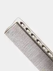 Серый металлик металлическая расческа Gera Professional для стрижки, 20 см