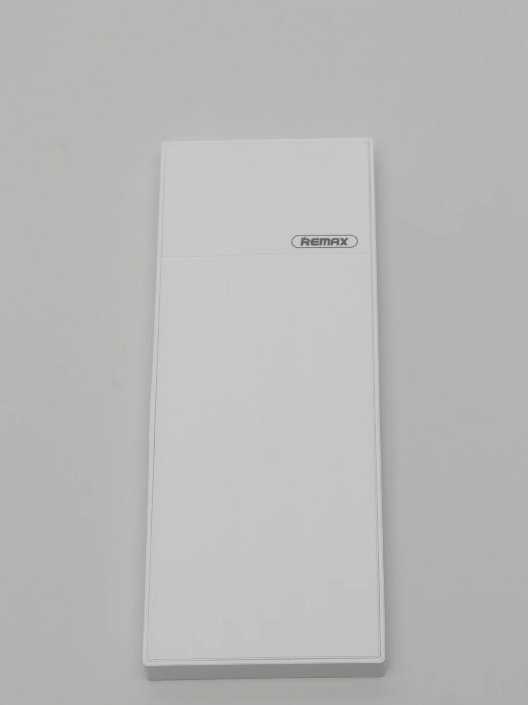 Белый мобильный аккумулятор (PowerBank) REMAX Thoway RPP-54 5000 mAh