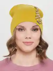 Горчичный шапка  женская со стразами ЛОСК