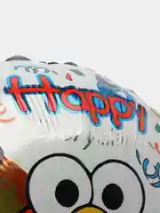 Белый фольгированный шар Happy