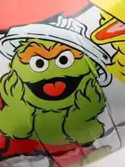 Белый фольгированный шар Happy