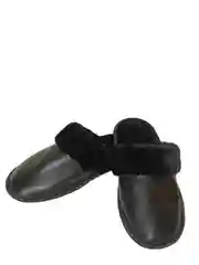 Черный меховые тапочки мужские