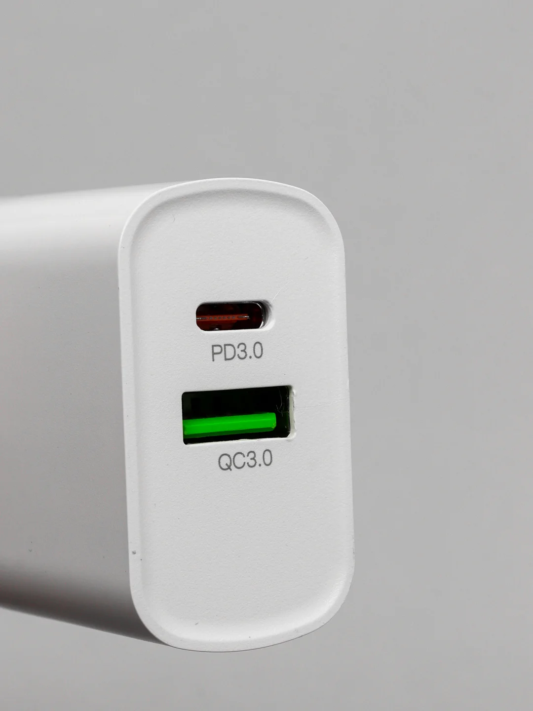 Белый зарядное устройство Type-C/USB, быстрая зарядка QC 3.0, Блок питания для iPhone 18W, L64