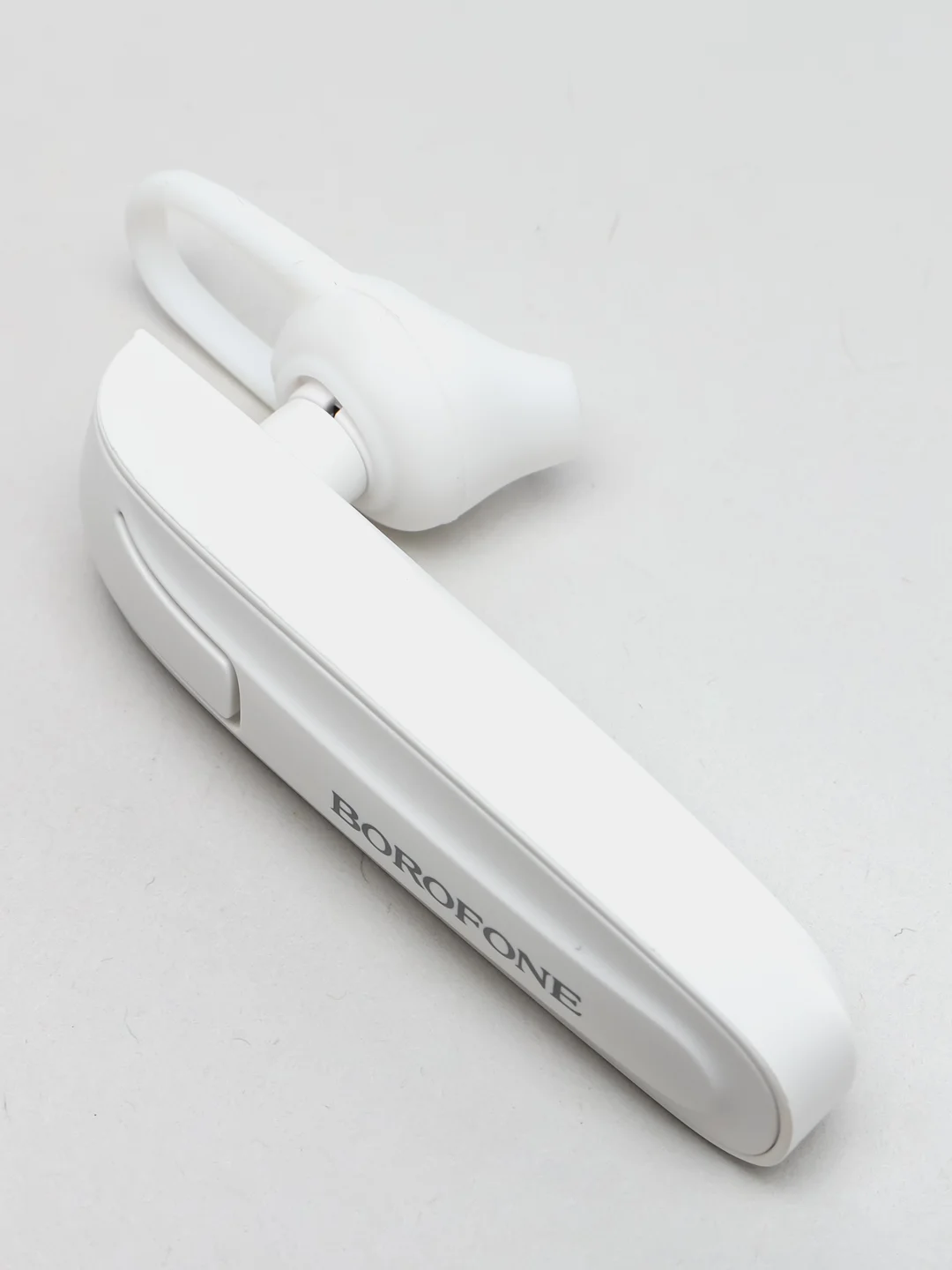 Белый bluetooth-гарнитура Borofone BC21