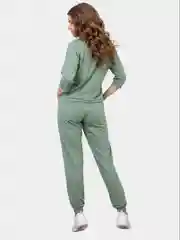 Зеленый костюм женский спортивный домашний