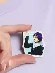 Багровый деревянные значки по аниме "Волейбол!", "Re:zero", "Бездомный бог", "Хантер Х Хантер"