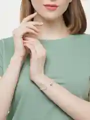 Бирюзовый браслет белая нить с буквой / Инициал цветные , Handmade