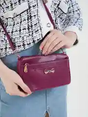 Бордовый маленькая женская сумочка через плечо