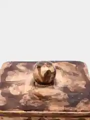 Чайница малая