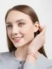 Марсала браслет красная нить с кулоном
