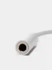 Белый переходник для поключения наушников к iPhone Lightning - jack 3,5