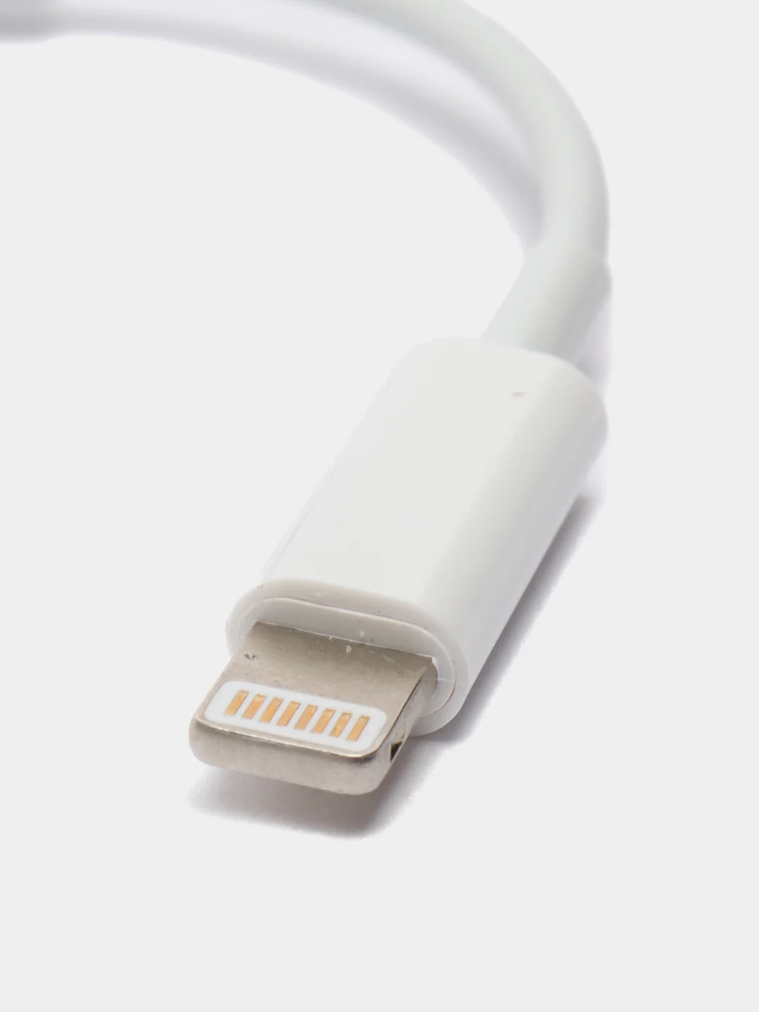 Белый переходник для поключения наушников к iPhone Lightning - jack 3,5
